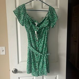 Junior’s XL Brand New With Tags Cold Shoulder Mini Dress with tie waste